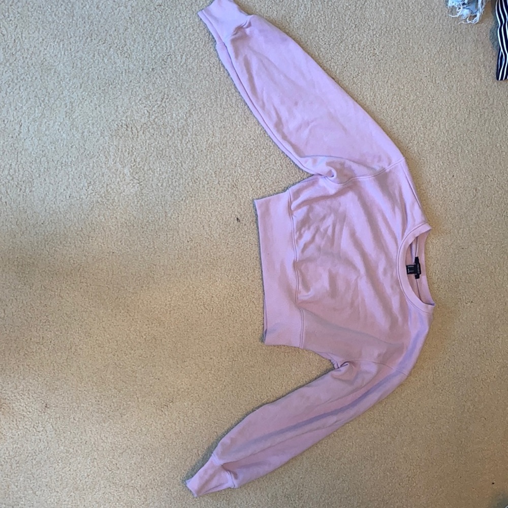 Forever 21 purple cropped sweatshirt. Size small.